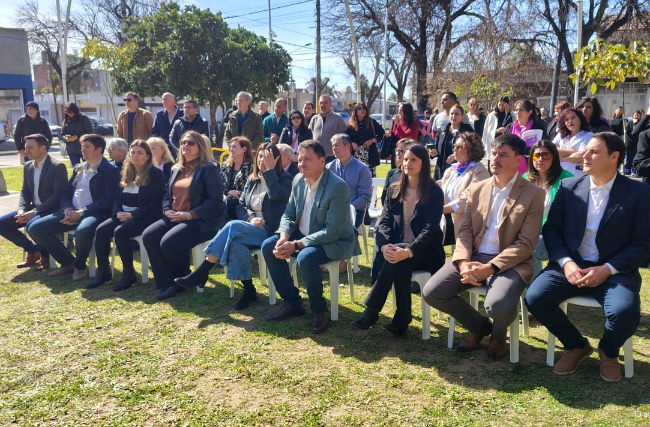 Se realizó el acto de apertura de sobres para licitar la primera etapa de las obras del Hospital Granaderos a Caballo