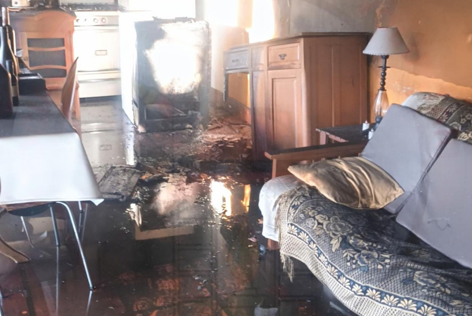 Un incendio afectó un quincho en San Lorenzo: no hubo heridos