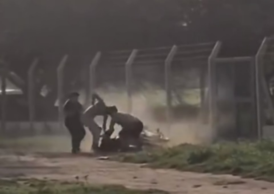 Batalla campal en Punta Quebracho: intervino Gendarmería y CPC 