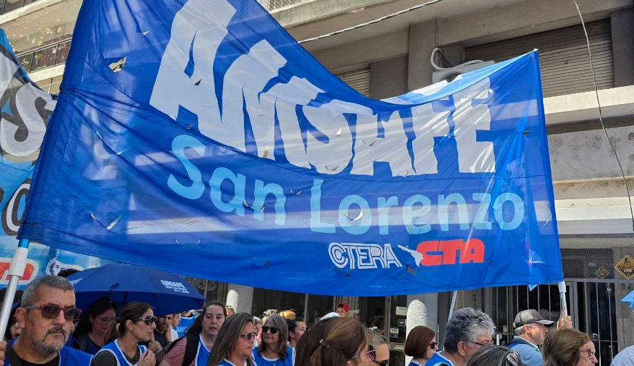 Por una educación pública con dignidad, justicia y derechos para enseñar y aprender