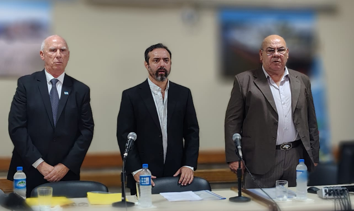 Carlos De Grandis abrió el período de sesiones del Concejo Municipal en Puerto San Martín con anuncio de obras e inversiones