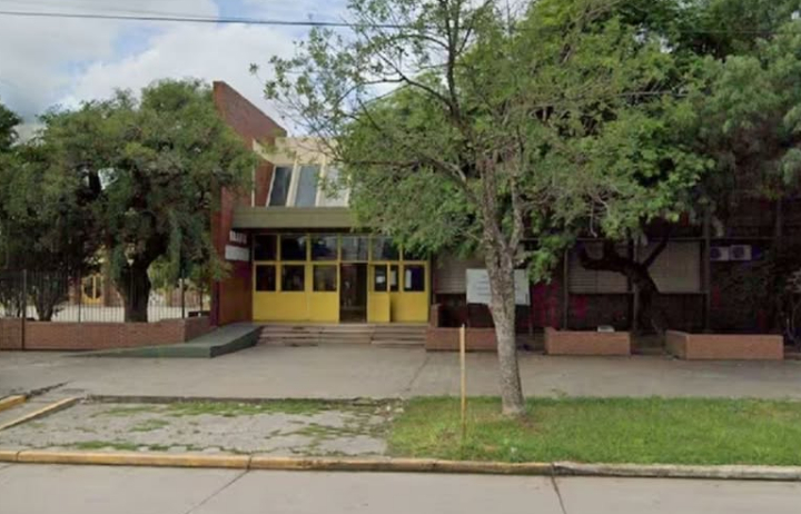 Conmoción en San Cristóbal: un adolescente mató a un compañero en una escuela y hay varios heridos fuera de peligro