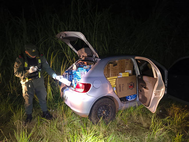 Embestida y fuga de contrabando