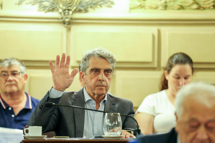 Traferri impulsa una ley para que los restaurantes y bares informen las calorías de sus platos