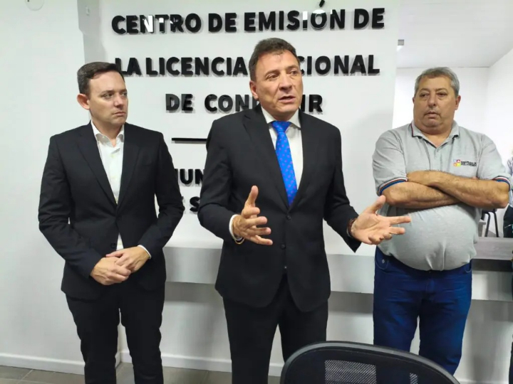 Tras una obra de remodelación integral, fue reinaugurada el Área de Licencias de Conducir de la Municipalidad de San Lorenzo