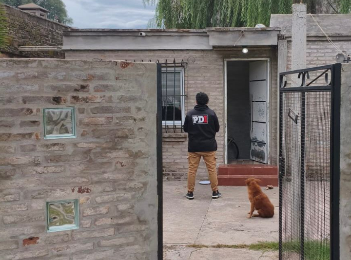 Se multiplican los allanamientos por las amenazas a escuelas