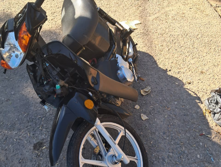 Inseguridad en Puerto General San Martín: Vecinos interceptaron a motochorros tras un audaz seguimiento