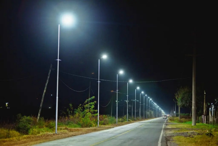 San Lorenzo avanza con la iluminación del camino a Ricardone: ya habilitó la primera etapa y continúa la obra