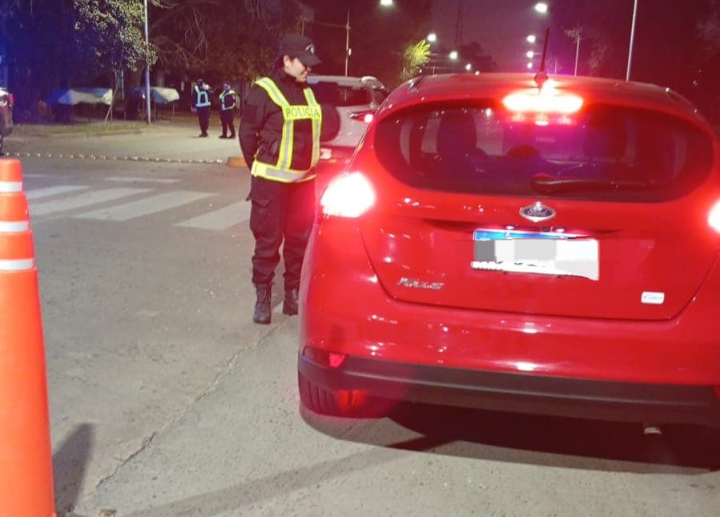 San Lorenzo: masivo operativo de saturación policial termina con un detenido por abuso de armas