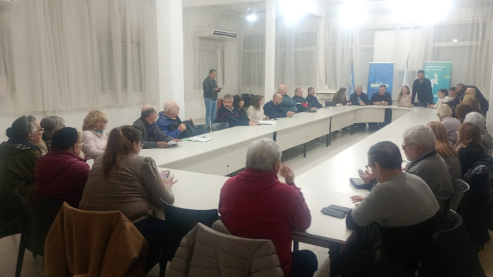 Nutrida reunión en San Lorenzo por la crítica situación de los jubilados