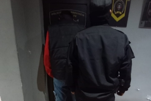Detuvieron a un hombre acusado de robar un teléfono celular en San Lorenzo