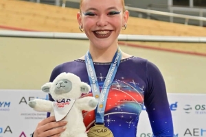 Estefanía Rojas Freund conquistó San Juan y se coronó campeona nacional de patinaje artístico