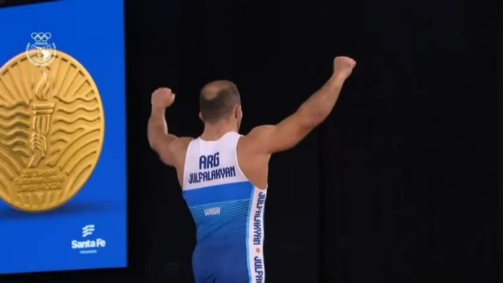 Juegos Suramericanos: Julfalakyan conquistó el oro y un gol agónico metió a Argentina en semifinales