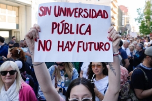 Confirman doble paro universitario en la UNR para este martes y viernes