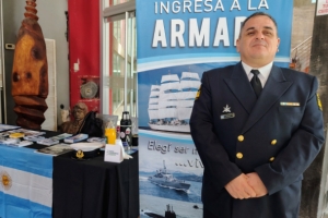 Vocación, estudio y servicio al país: la Armada Argentina presentó su oferta académica y profesional para los jóvenes de la región