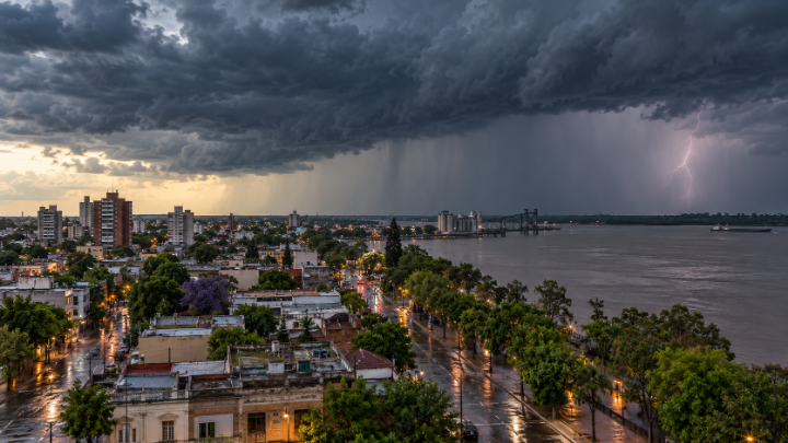 Alerta amarillo por tormentas para San Lorenzo y el sur de Santa Fe durante el domingo