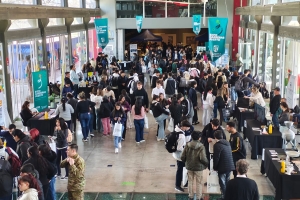 De Grandis gestiona extensiones de Medicina y Psicología de la UNR para Puerto