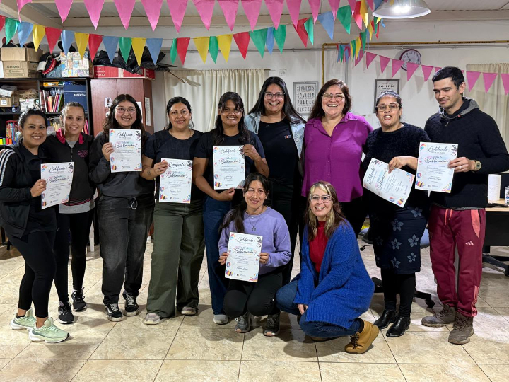 Finalizó el Taller de Sublimación en Fray Luis Beltrán ofrecido por la Municipalidad