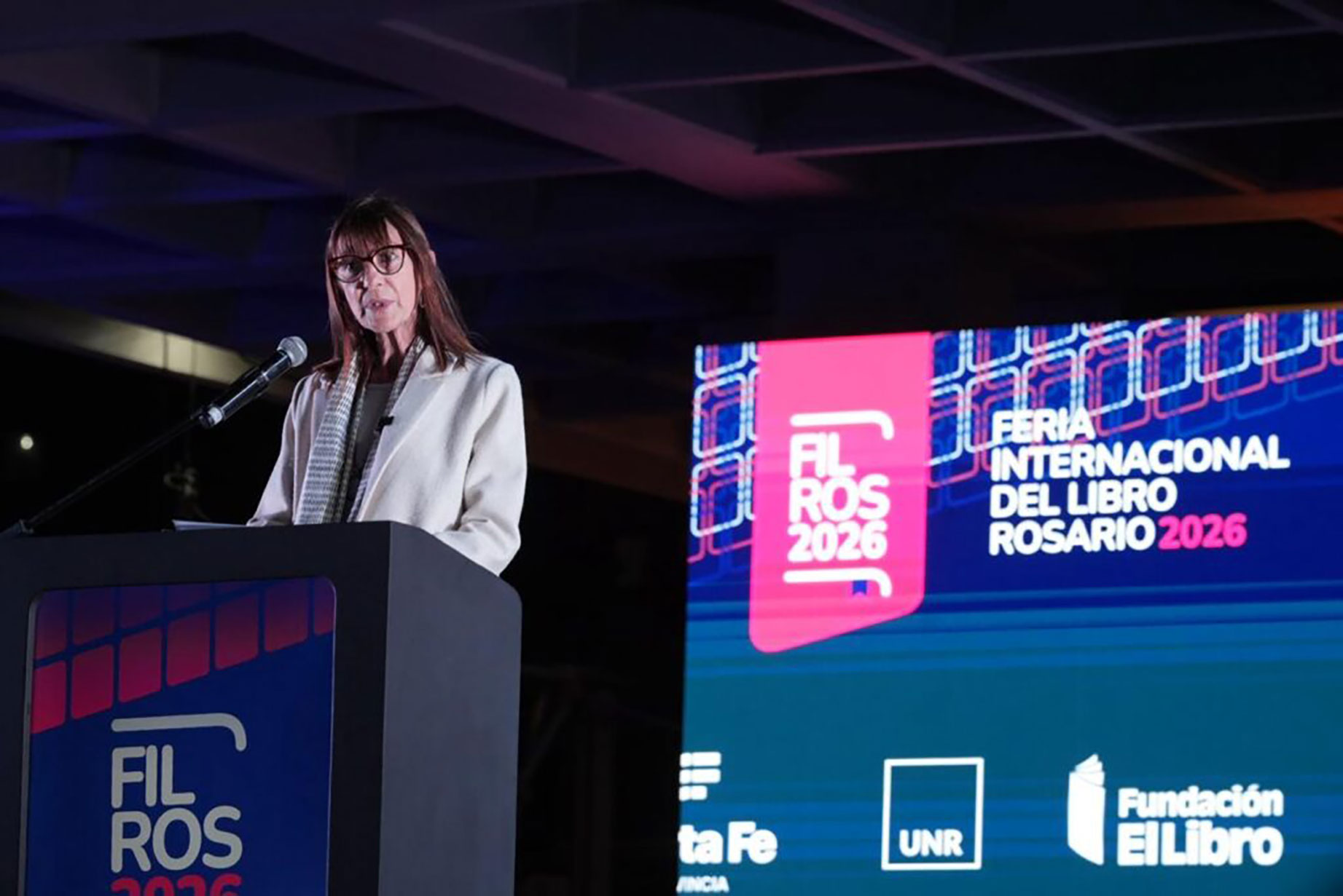 La Feria del Libro de Rosario sigue hasta el 18: autores, actividades y horarios para visitarla