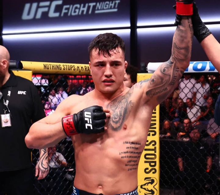 El sanlorencinoFrancisco Prado brilló en Las Vegas: contundente nocaut técnico en el primer round en UFC