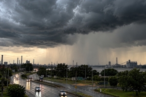 Alerta amarillo por tormentas: San Lorenzo y el Cordón Industrial se preparan para varios días de lluvias y fuertes vientos