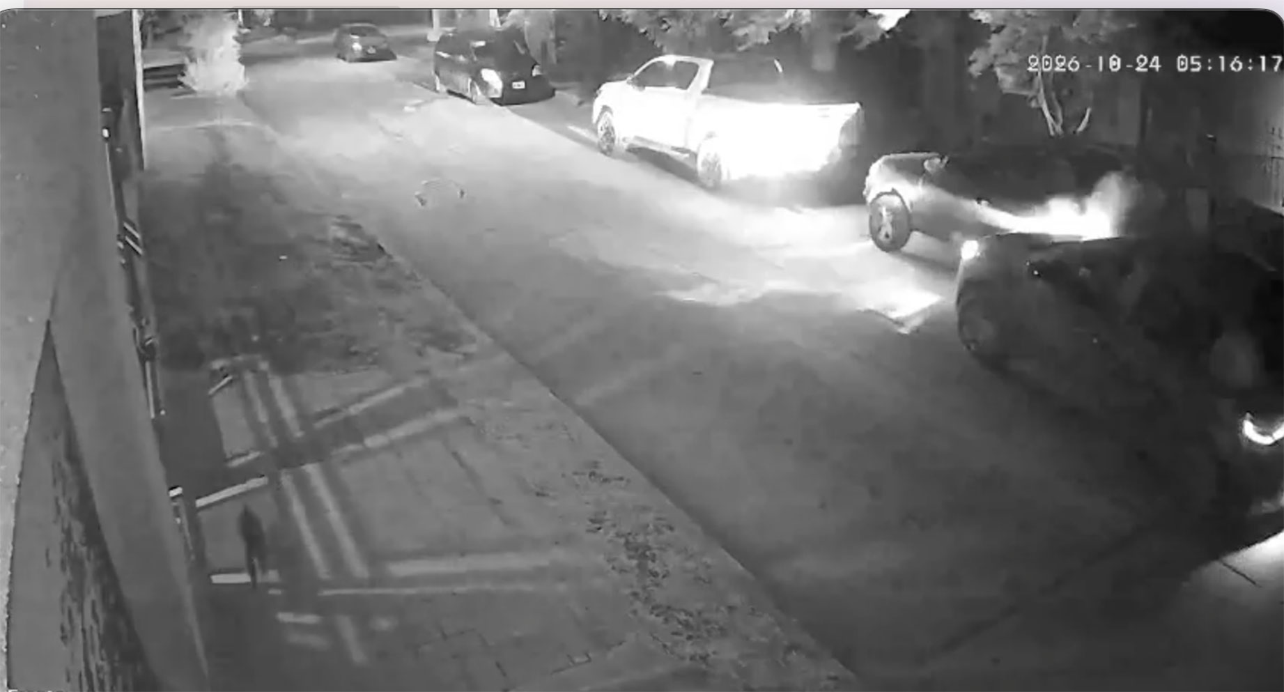 Capitán Bermúdez: denuncian que chocó un auto estacionado y se dio a la fuga