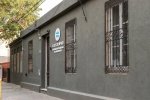 Robaron y destrozaron equipos de aire acondicionado de la Escuela N° 672 de San Lorenzo