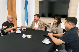 El intendente Raimundo reconoció la trayectoria del fisicoculturista Sandro Scine